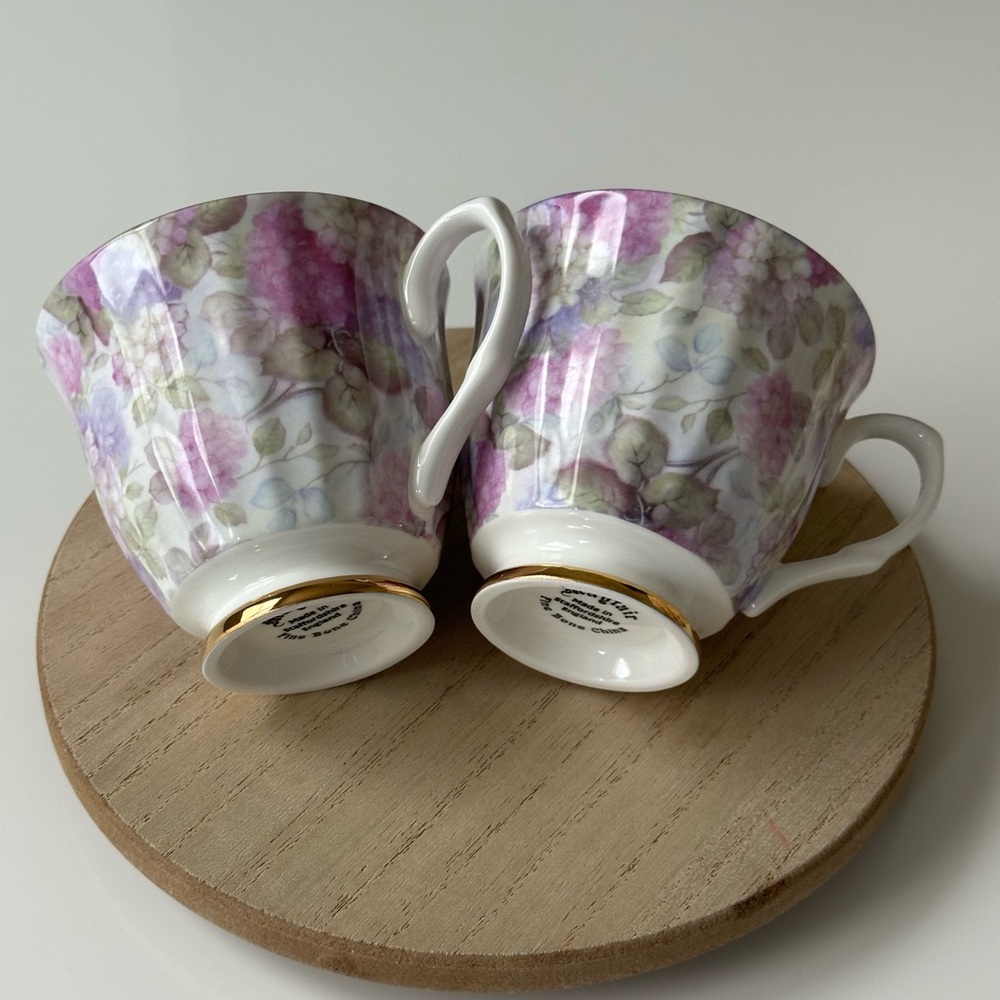 Vintage Mayfair Staffordshire England Pine Bone China Floral Hydrangea Teacups
